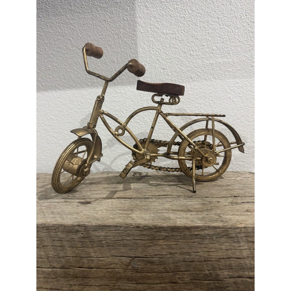 Cycle Figure Metal Antique Vintage Finish Handmade Bicycle Showpiece Home Decor